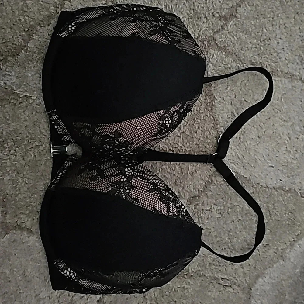 Victoria Secret bra